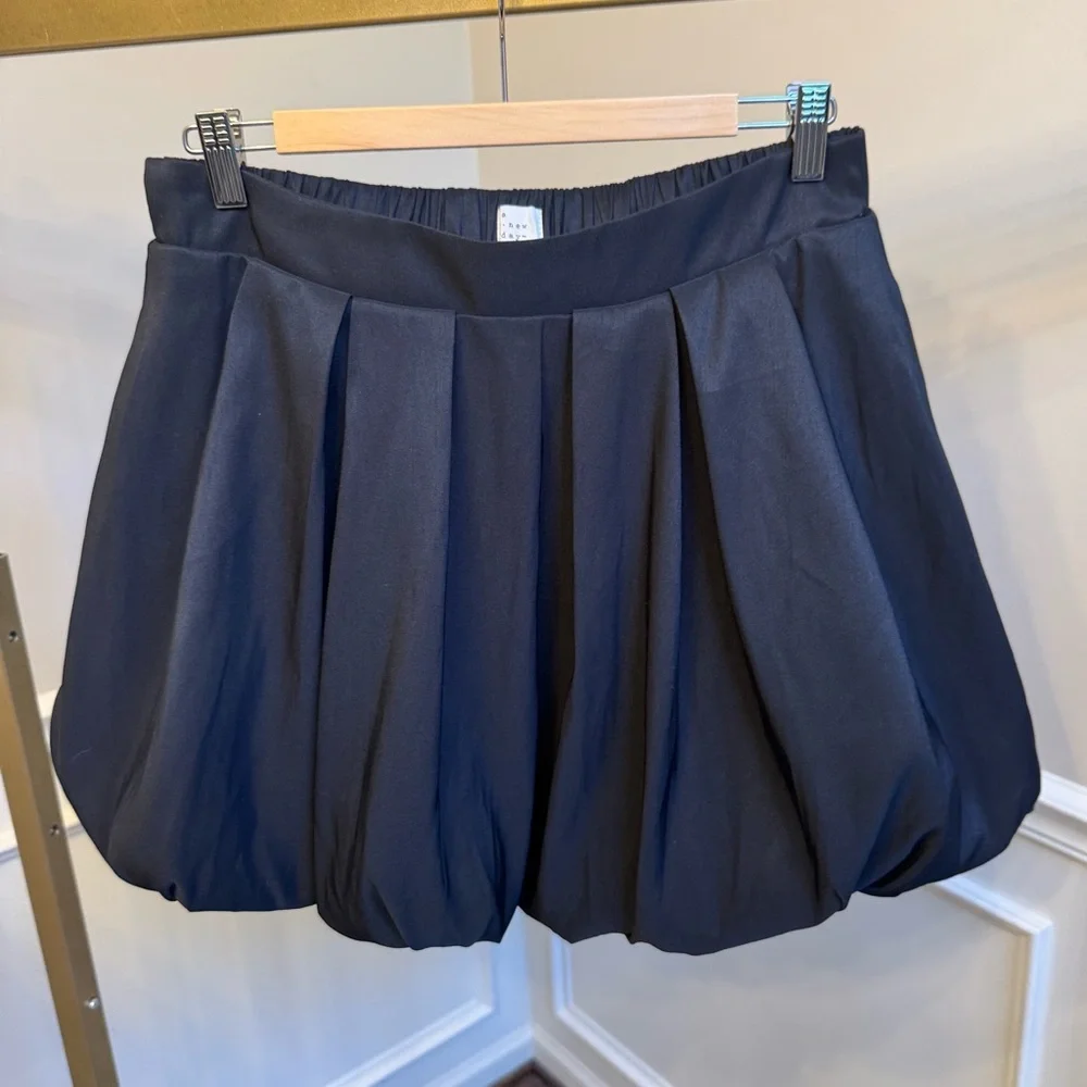 a new day Black Mini Bubble Skirt - Picture 2 of 4